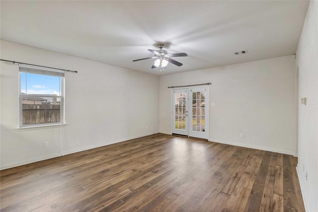 6903 Musclewood Road, Baytown, TX 77521