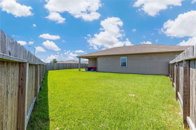 6903 Musclewood Road, Baytown, TX 77521