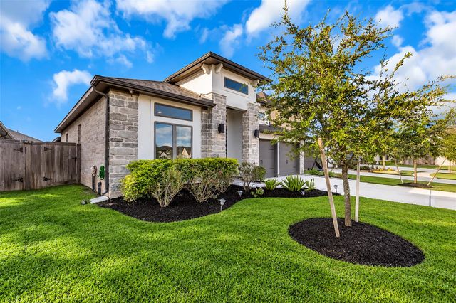 30047 Gold Finch Place, Fulshear, TX 77441
