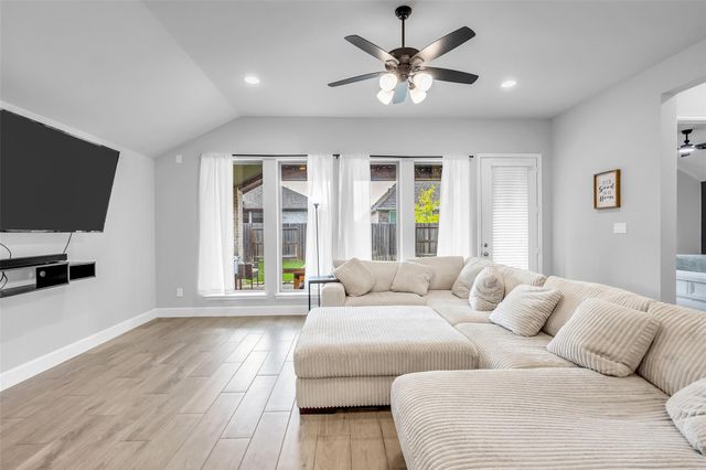 30047 Gold Finch Place, Fulshear, TX 77441