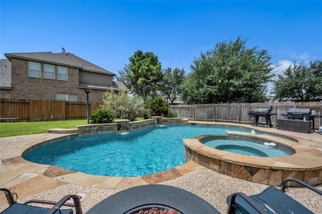20139 Redondo Valley Drive, Cypress, TX 77433