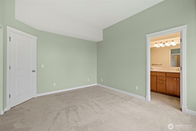 1748 24th Avenue NE, Issaquah, WA 98029
