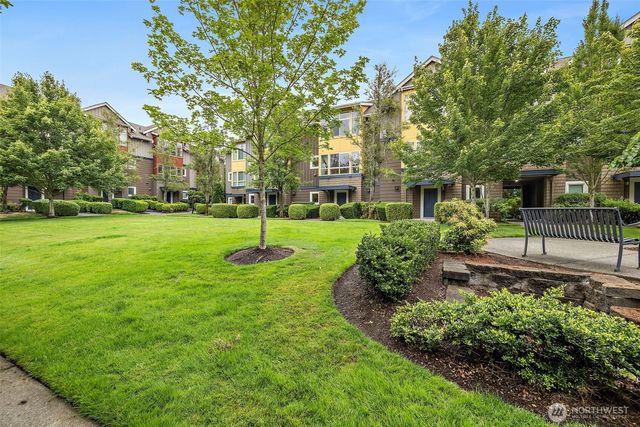 1748 24th Avenue NE, Issaquah, WA 98029