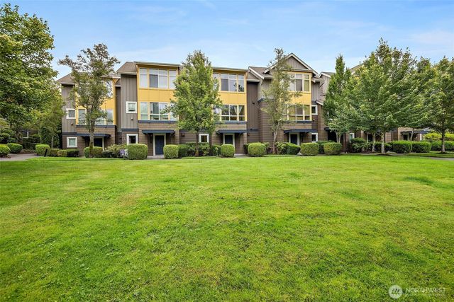 1748 24th Avenue NE, Issaquah, WA 98029