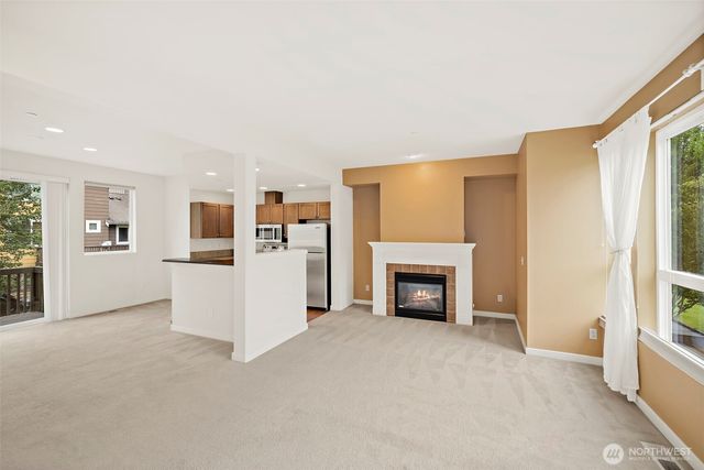 1748 24th Avenue NE, Issaquah, WA 98029