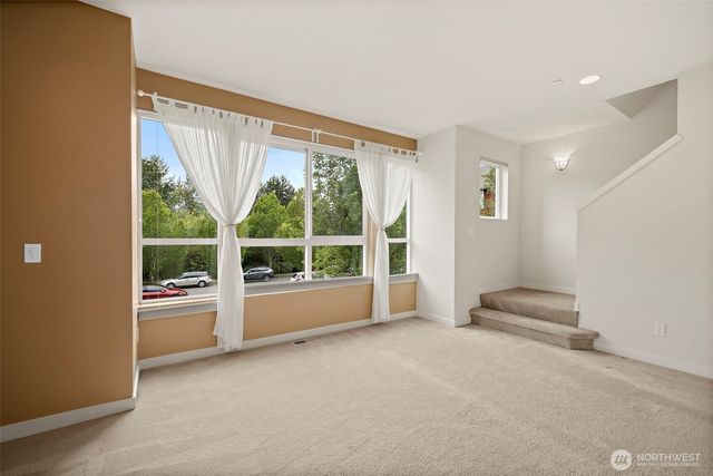1748 24th Avenue NE, Issaquah, WA 98029