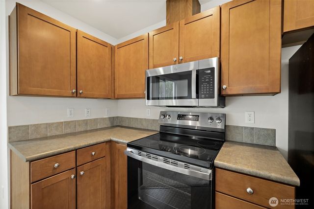 1748 24th Avenue NE, Issaquah, WA 98029