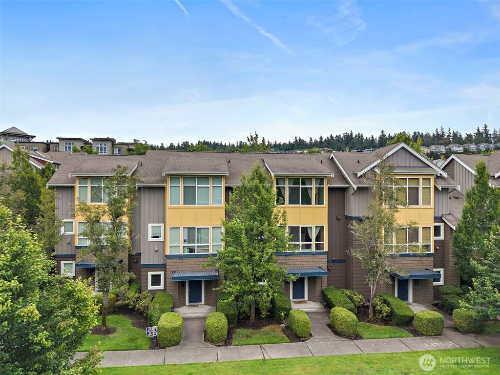 1748 24th Avenue NE, Issaquah, WA 98029