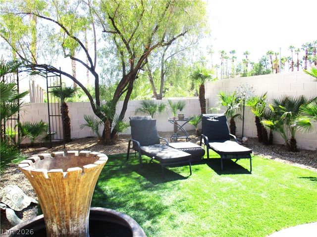 231 Windsong Drive, Henderson, NV 89074