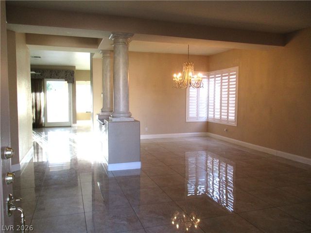 231 Windsong Drive, Henderson, NV 89074