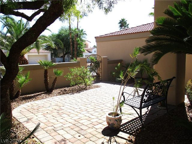 231 Windsong Drive, Henderson, NV 89074