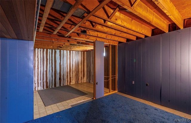 82 Surfside Parkway, Cheektowaga, NY 14225