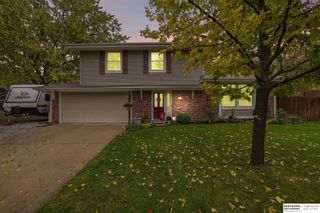 5200 Cameron Court, Lincoln, NE 68512