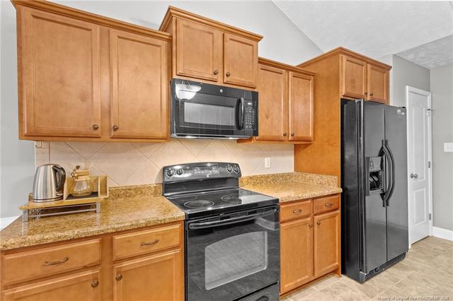 169 Broadridge Court, Raeford, NC 28376