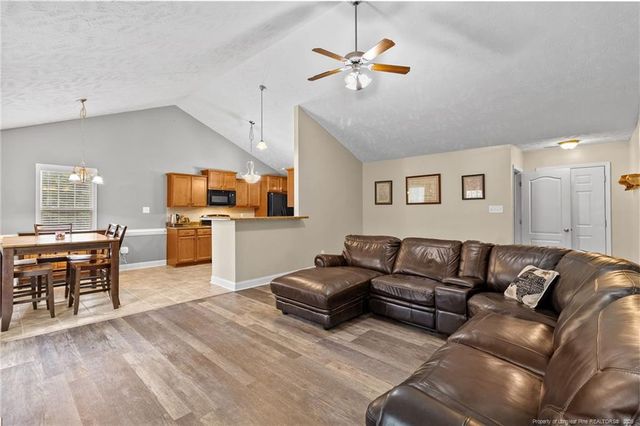 169 Broadridge Court, Raeford, NC 28376