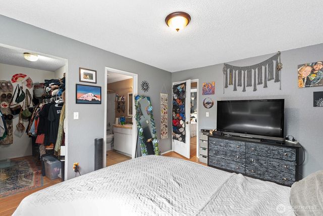 8632 26th Avenue SW, Seattle, WA 98106