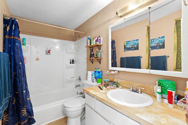 8632 26th Avenue SW, Seattle, WA 98106