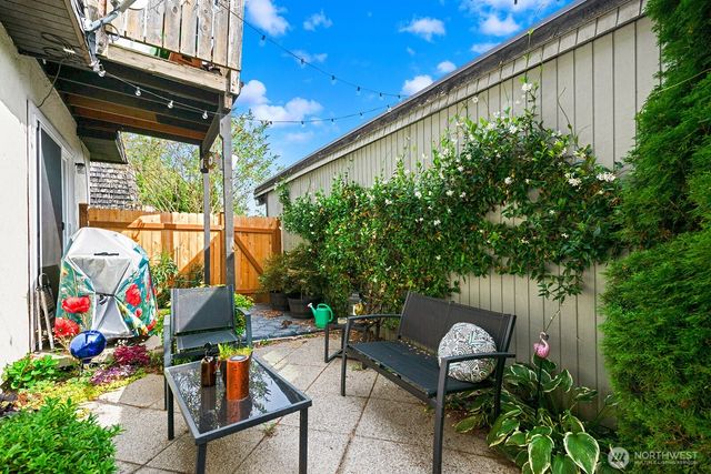 8632 26th Avenue SW, Seattle, WA 98106