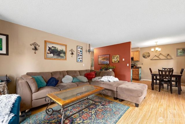 8632 26th Avenue SW, Seattle, WA 98106