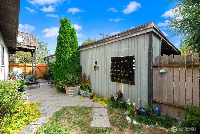 8632 26th Avenue SW, Seattle, WA 98106