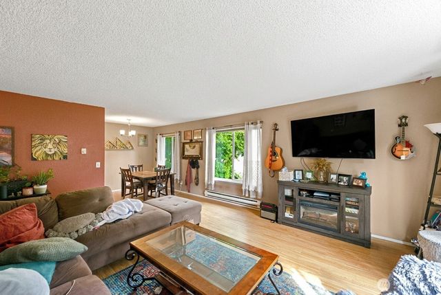 8632 26th Avenue SW, Seattle, WA 98106