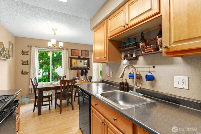 8632 26th Avenue SW, Seattle, WA 98106