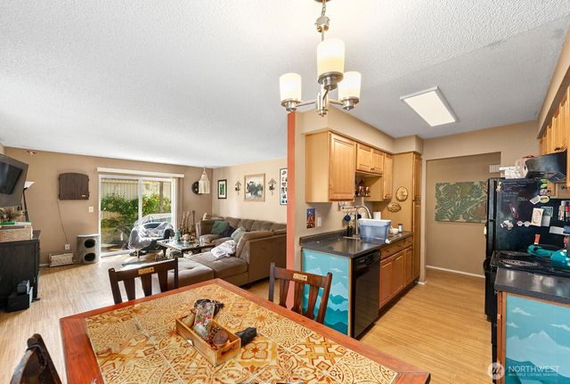 8632 26th Avenue SW, Seattle, WA 98106