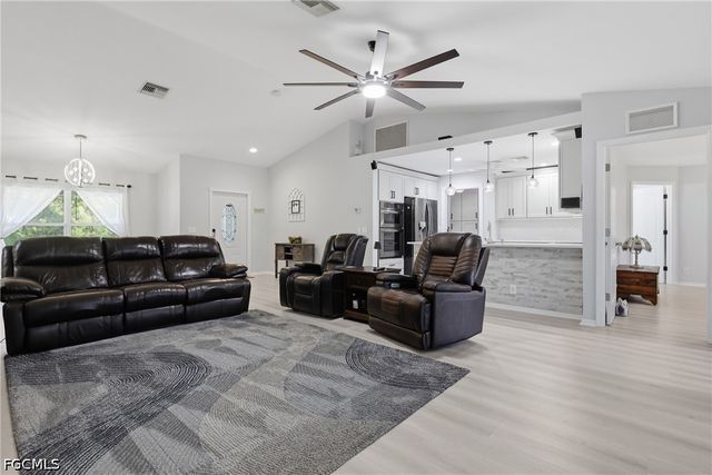 404 Parkdale BLVD, Lehigh Acres, FL 33974