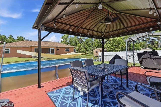 404 Parkdale BLVD, Lehigh Acres, FL 33974