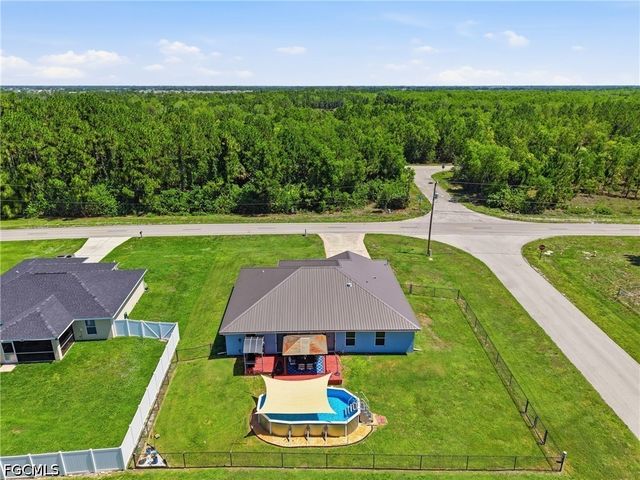 404 Parkdale BLVD, Lehigh Acres, FL 33974