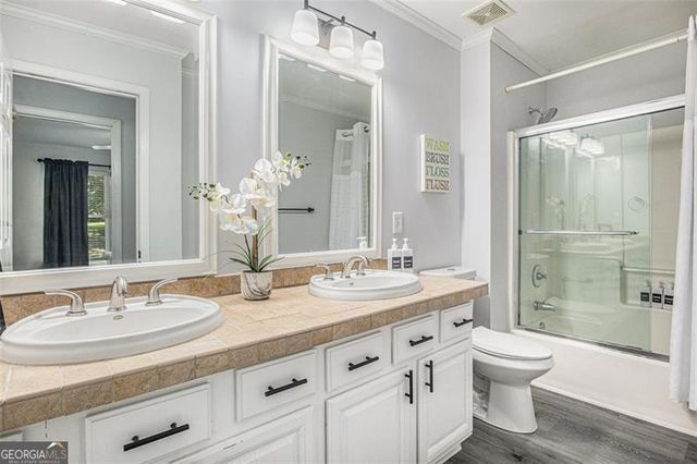 3055 DOGWOOD HOLLOW Lane, Lawrenceville, GA 30043