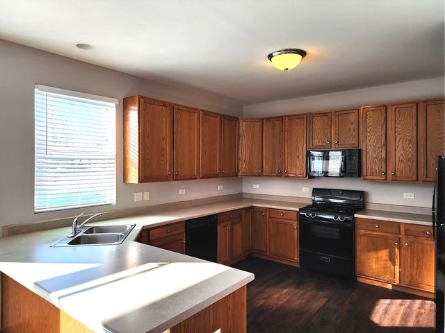 6512 Fitzer Drive, Joliet, IL 60431