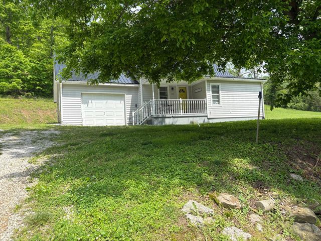 842 Lower Cane Creek Road, Stanton, KY 40380