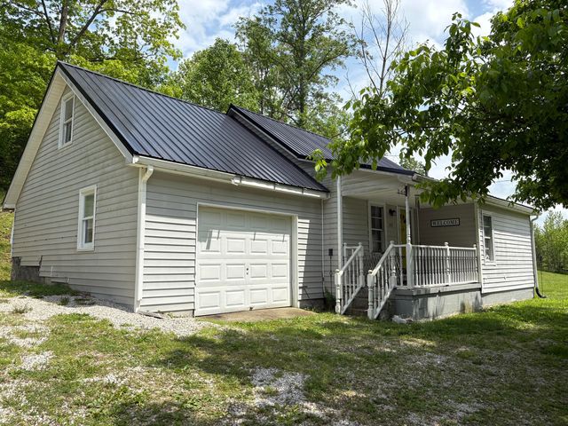 842 Lower Cane Creek Road, Stanton, KY 40380