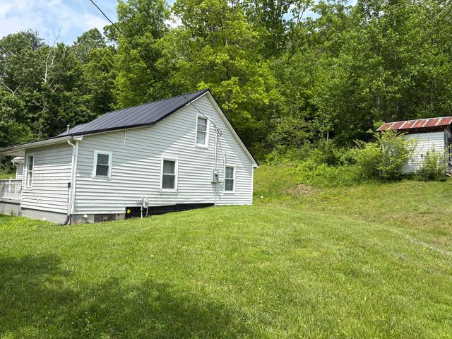 842 Lower Cane Creek Road, Stanton, KY 40380