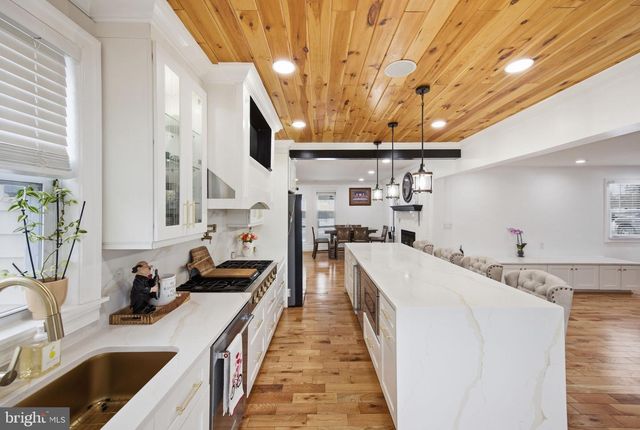 3524 BLENHEIM RD, Phoenix, MD 21131