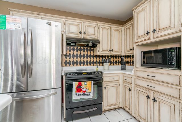8010 CLARET Street, Amarillo, TX 79110