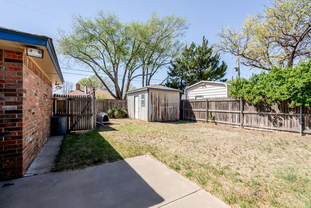 8010 CLARET Street, Amarillo, TX 79110