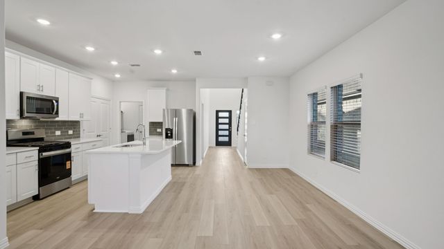 704 Dotty Drive, Princeton, TX 75071