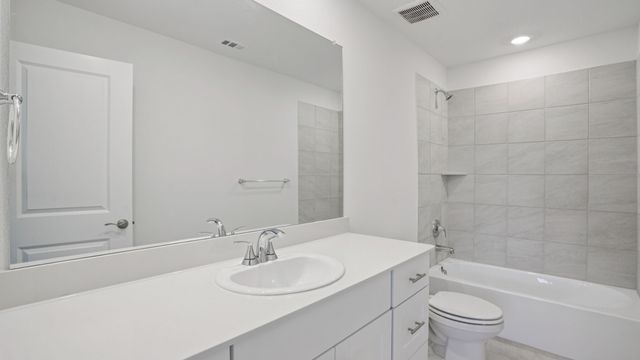 704 Dotty Drive, Princeton, TX 75071