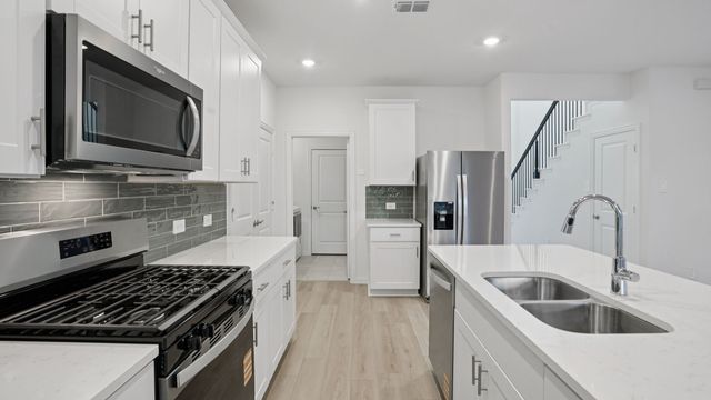 704 Dotty Drive, Princeton, TX 75071