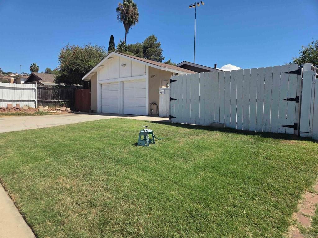 1145 47 Jamacha Ln, Spring Valley, CA 91977 — exterior