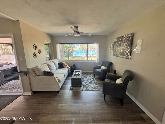 113 STOCK Avenue, Interlachen, FL 32148