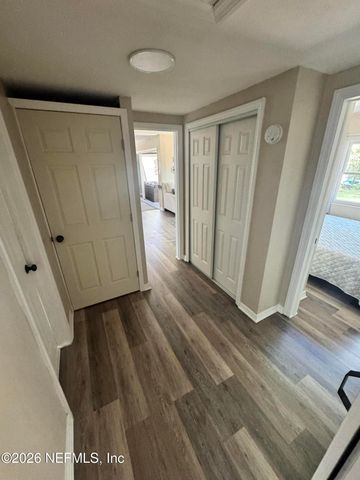 113 STOCK Avenue, Interlachen, FL 32148