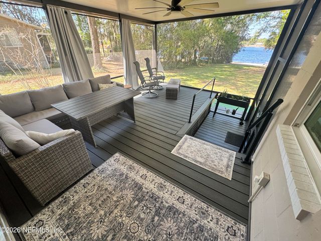 113 STOCK Avenue, Interlachen, FL 32148