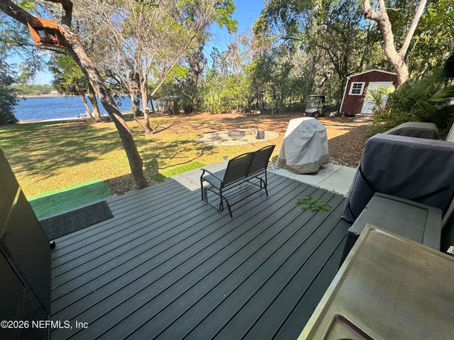 113 STOCK Avenue, Interlachen, FL 32148