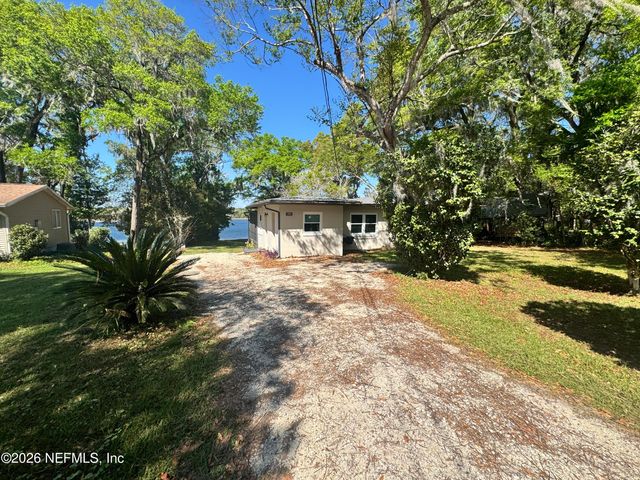 113 STOCK Avenue, Interlachen, FL 32148