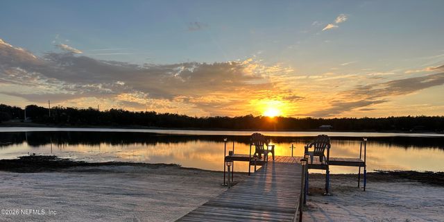 113 STOCK Avenue, Interlachen, FL 32148