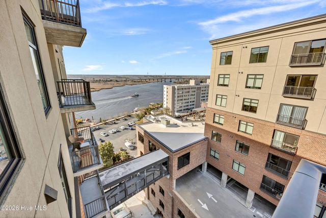 240 N Water Street Apt 1255, Wilmington, NC 28401