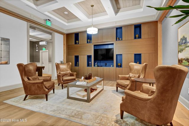 240 N Water Street Apt 1255, Wilmington, NC 28401